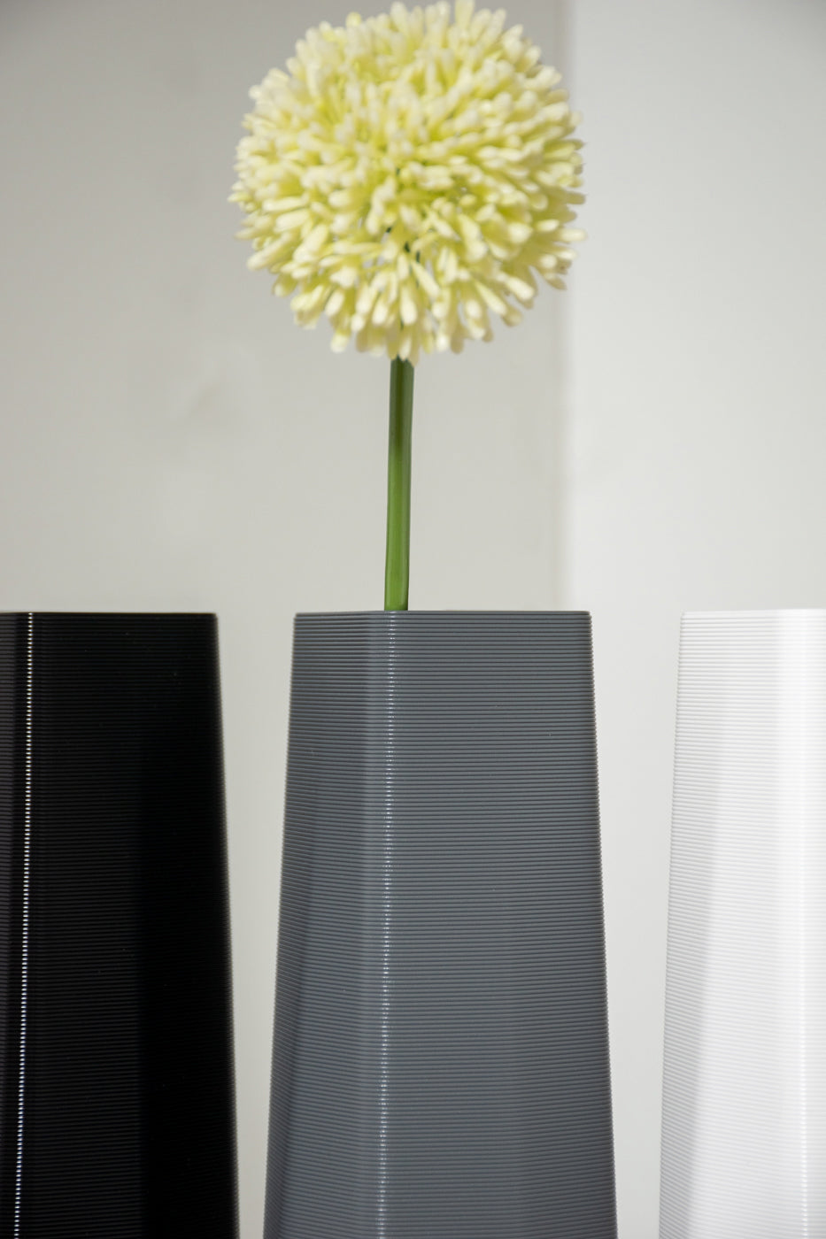 geometrio. (basic) | Das 3er-Set zum Kombipreis - Detailaufnahme - schwarz, grau, weiß