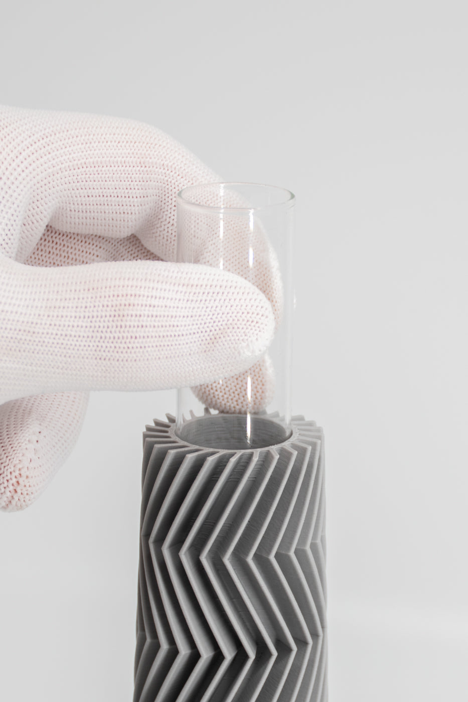 Zigzag One - Exclusive by Martin Žampach | Vase - grau